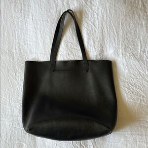 GUC Madewell Transport Tote in Black